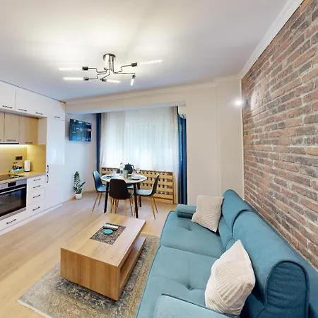 в център 5 Corners Apartament *